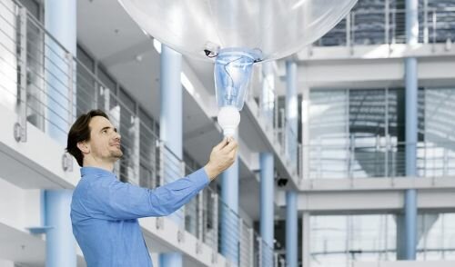 Festo – FreeMotionHandling – Autonomous Flying Gripping Sphere, Drone Delivery