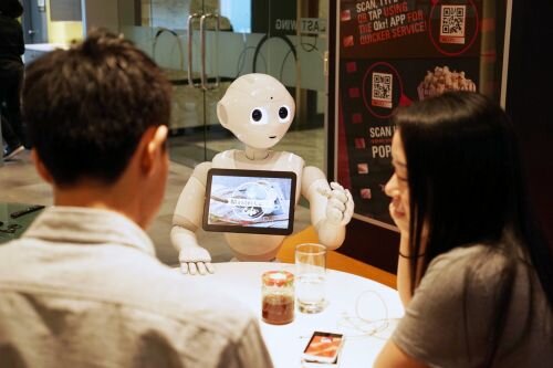 Futuristic Restaurant, Pepper Robot, Pizza Hut, MasterCard Pepper Cafe, SoftBank Robotics