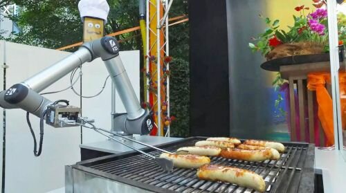 Futuristic Kitchen, BratWurst Bot, Future Food, Robotics, German Sausages, Gas Grill